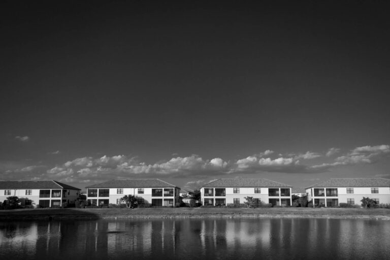structures in Venice Florida